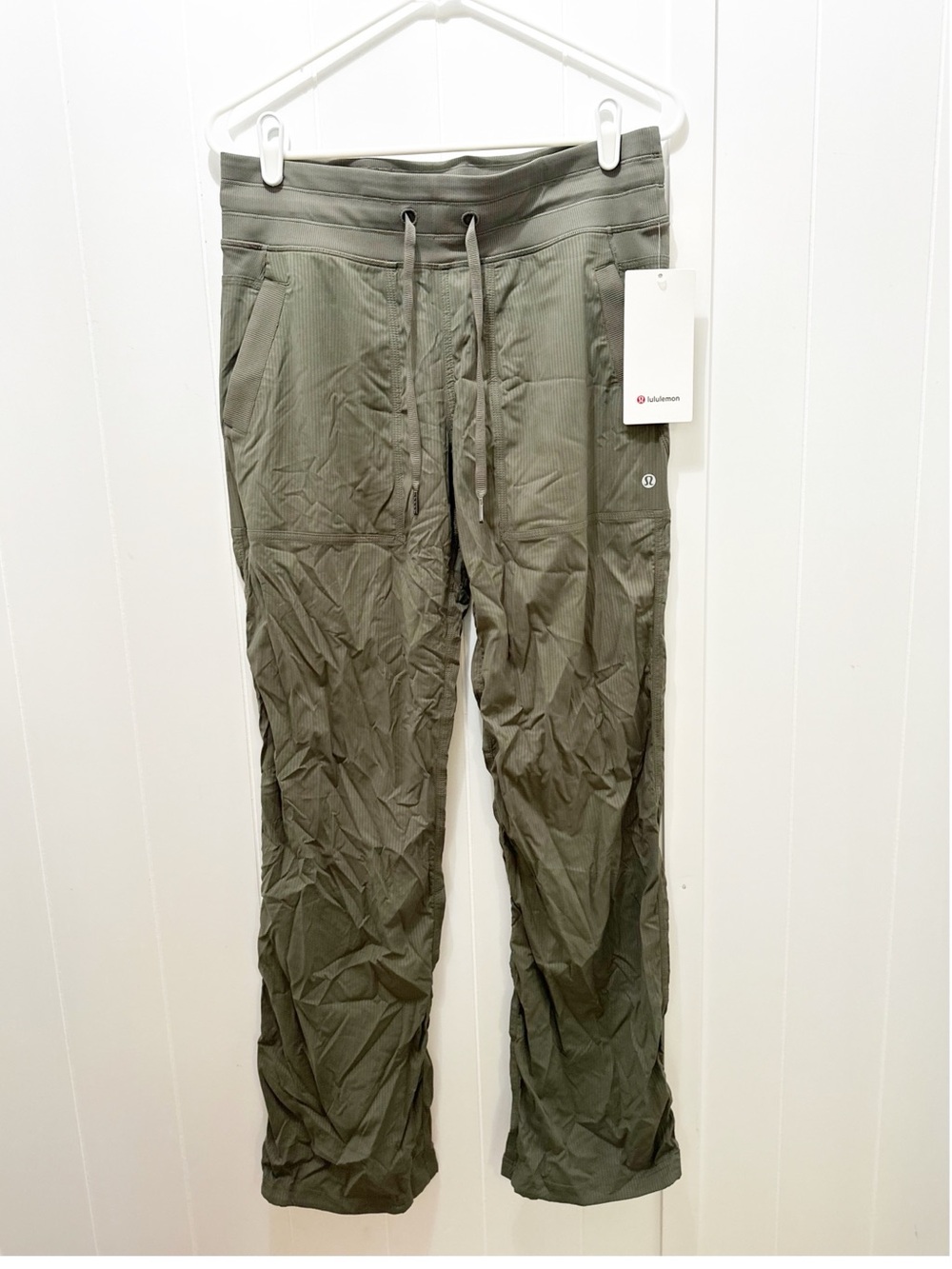 Lululemon dance studio mid rise pant army green size 8 - Picture 2 of 4